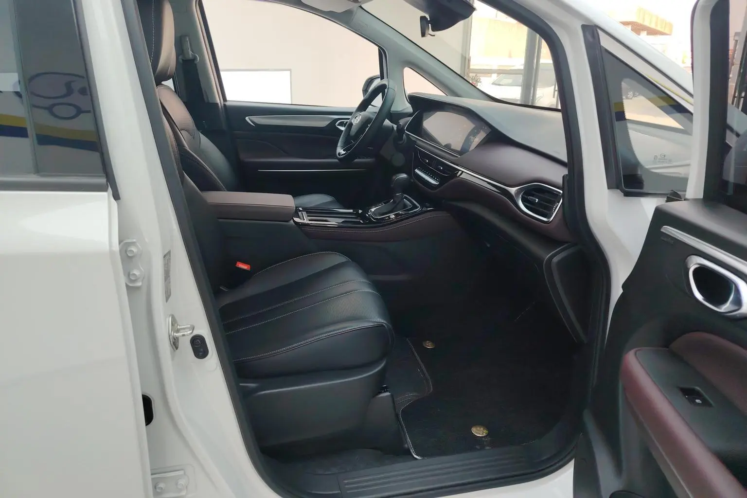GAC Trumpchi Trumpchi M6 2023 PRO 270T WDCT Premium Plus