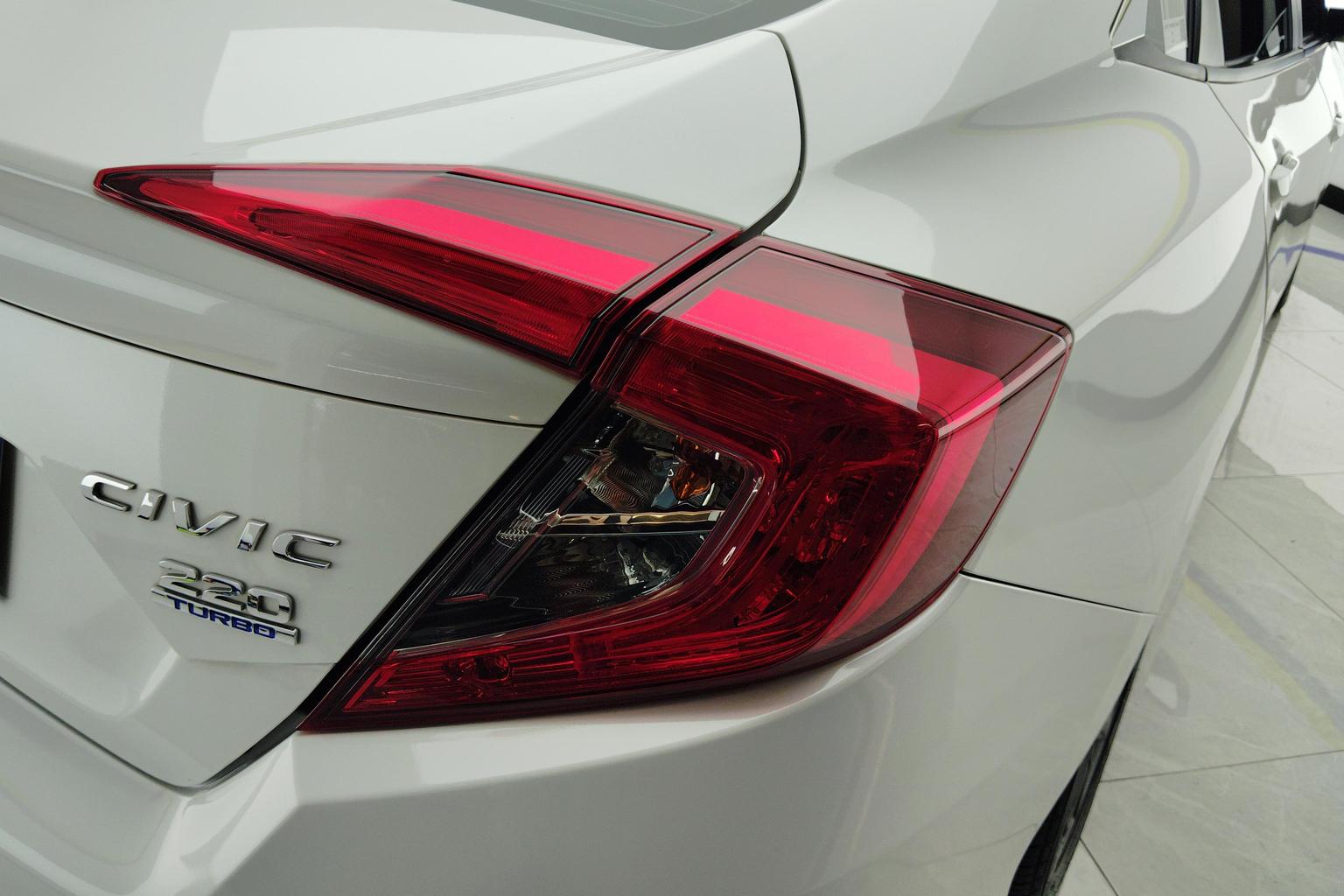 Honda Civic 2019 220TURBO CVT Dynamic Dynamic China VI