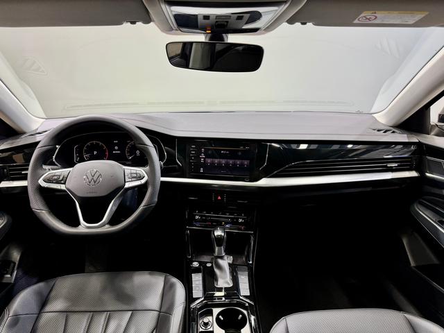 Volkswagen Passat 2024 Outstanding 380TSI Dragon Soaring