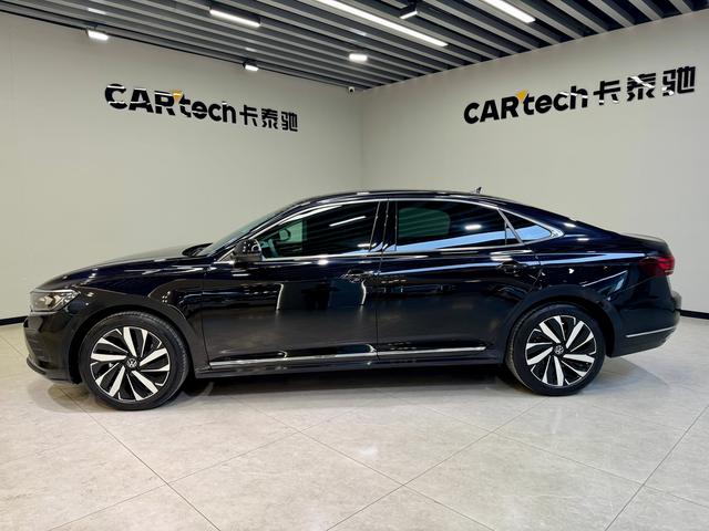 Volkswagen Passat 2024 Outstanding 380TSI Dragon Soaring