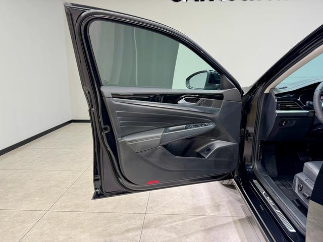 Volkswagen Passat 2024 Outstanding 380TSI Dragon Soaring