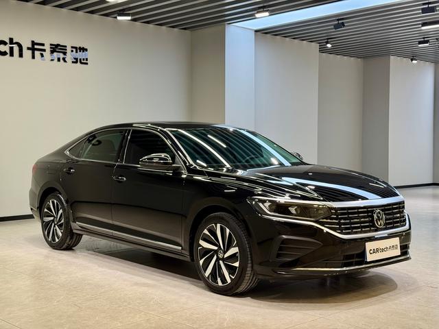 Volkswagen Passat 2024 Outstanding 380TSI Dragon Soaring