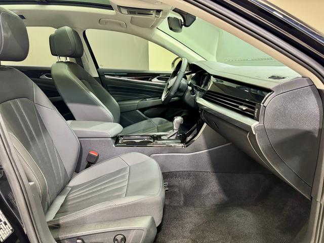 Volkswagen Passat 2024 Outstanding 380TSI Dragon Soaring