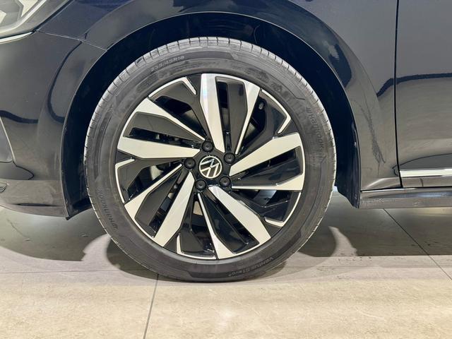 Volkswagen Passat 2024 Outstanding 380TSI Dragon Soaring