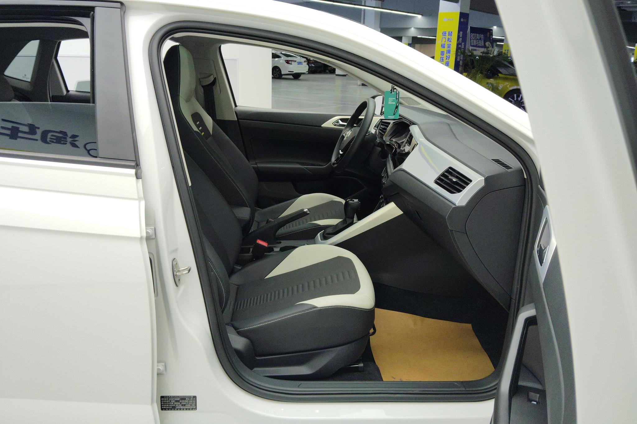 Volkswagen Polo 2021 Plus 1.5L Auto Tech