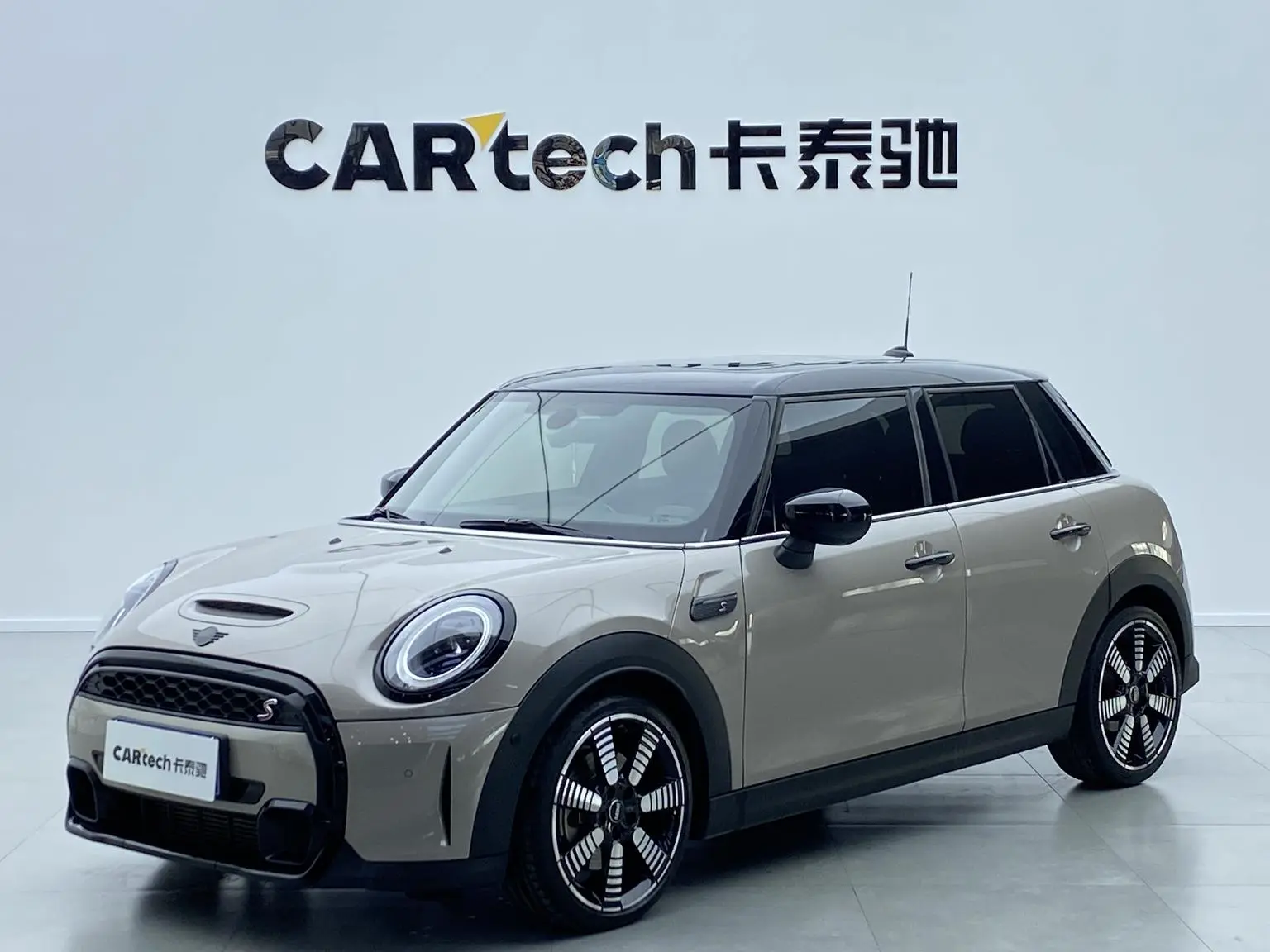 MINI MINI 2023 2.0T COOPER S 5