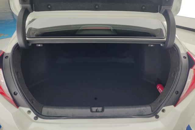 Honda Civic 2019 220TURBO CVT Dynamic Dynamic China VI
