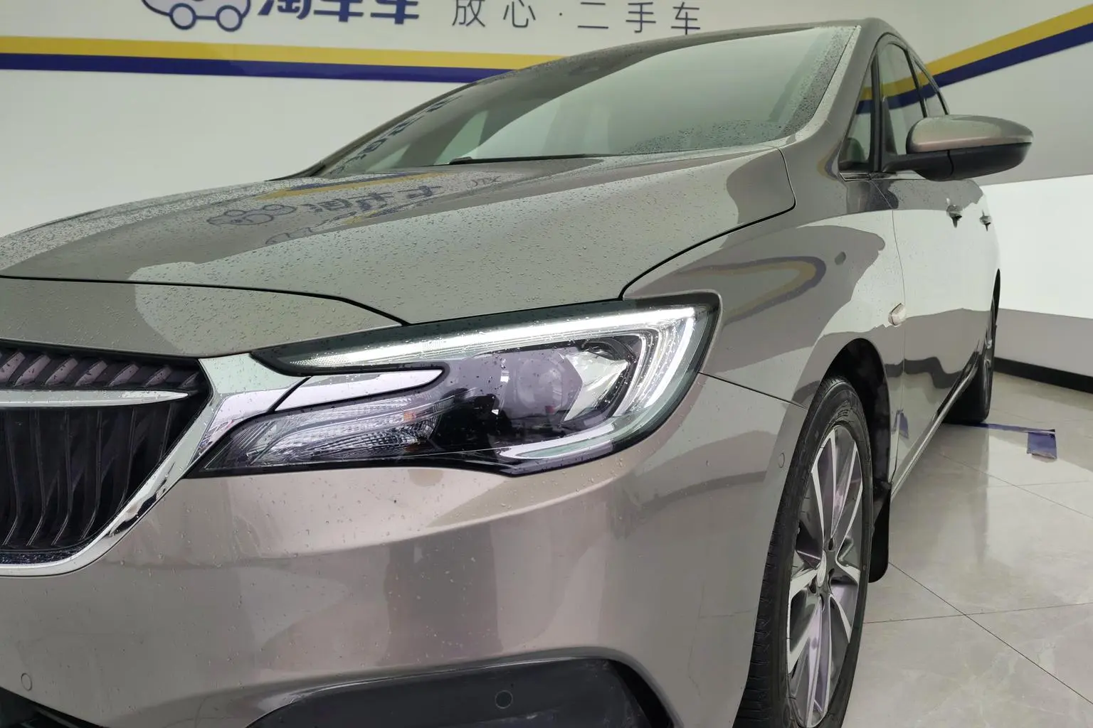 Buick GL6 2019 18T 6 seat Connected Premium China V