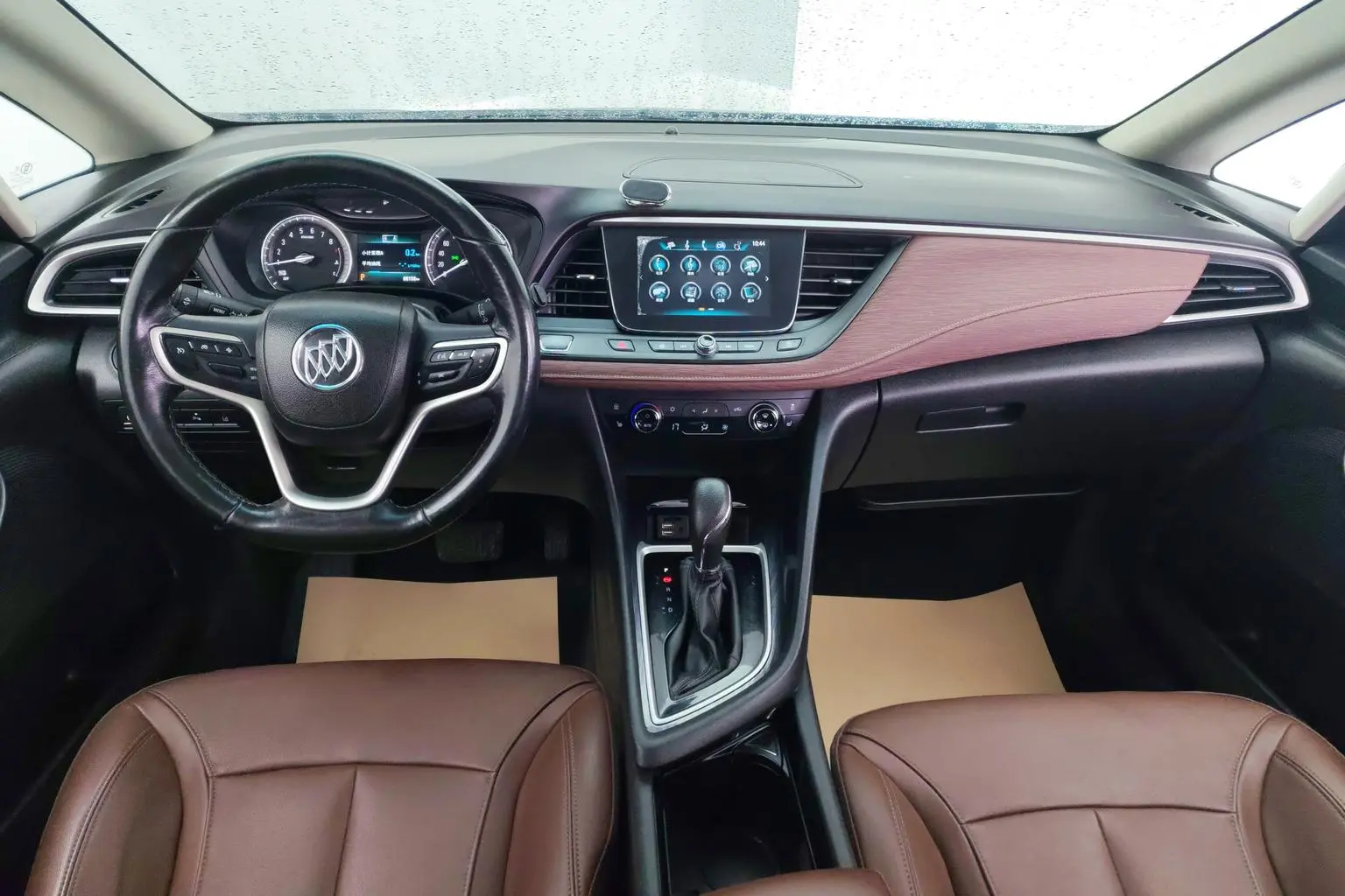 Buick GL6 2019 18T 6 seat Connected Premium China V