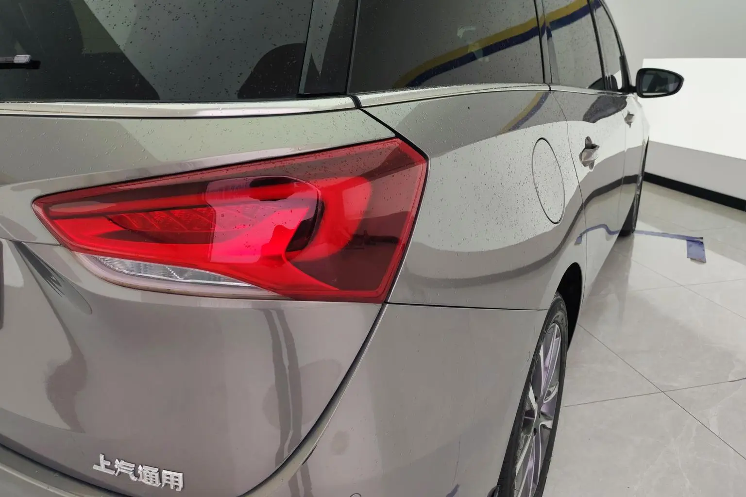 Buick GL6 2019 18T 6 seat Connected Premium China V
