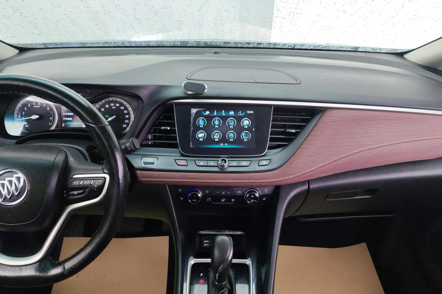 Buick GL6 2019 18T 6 seat Connected Premium China V