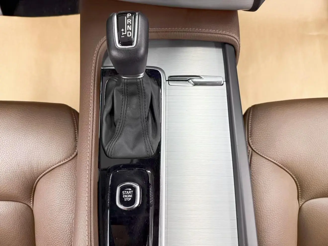 Volvo XC90 2020 T5 4WD Smart Drive Luxury 5 seat