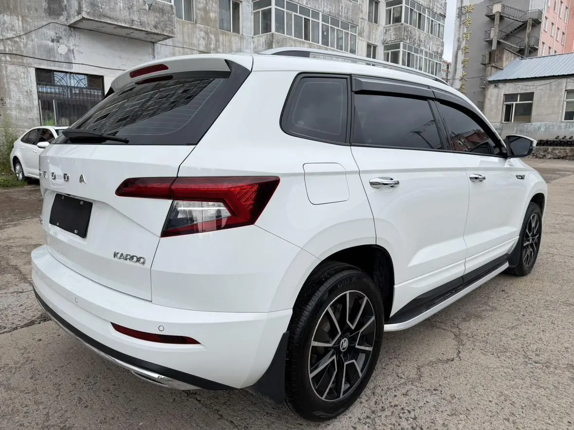 Skoda 2023 TSI280 Premium Plus