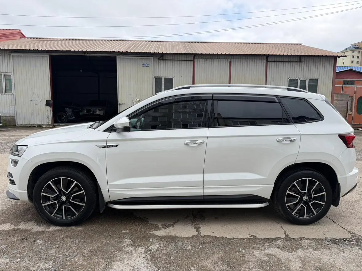 Skoda 2023 TSI280 Premium Plus