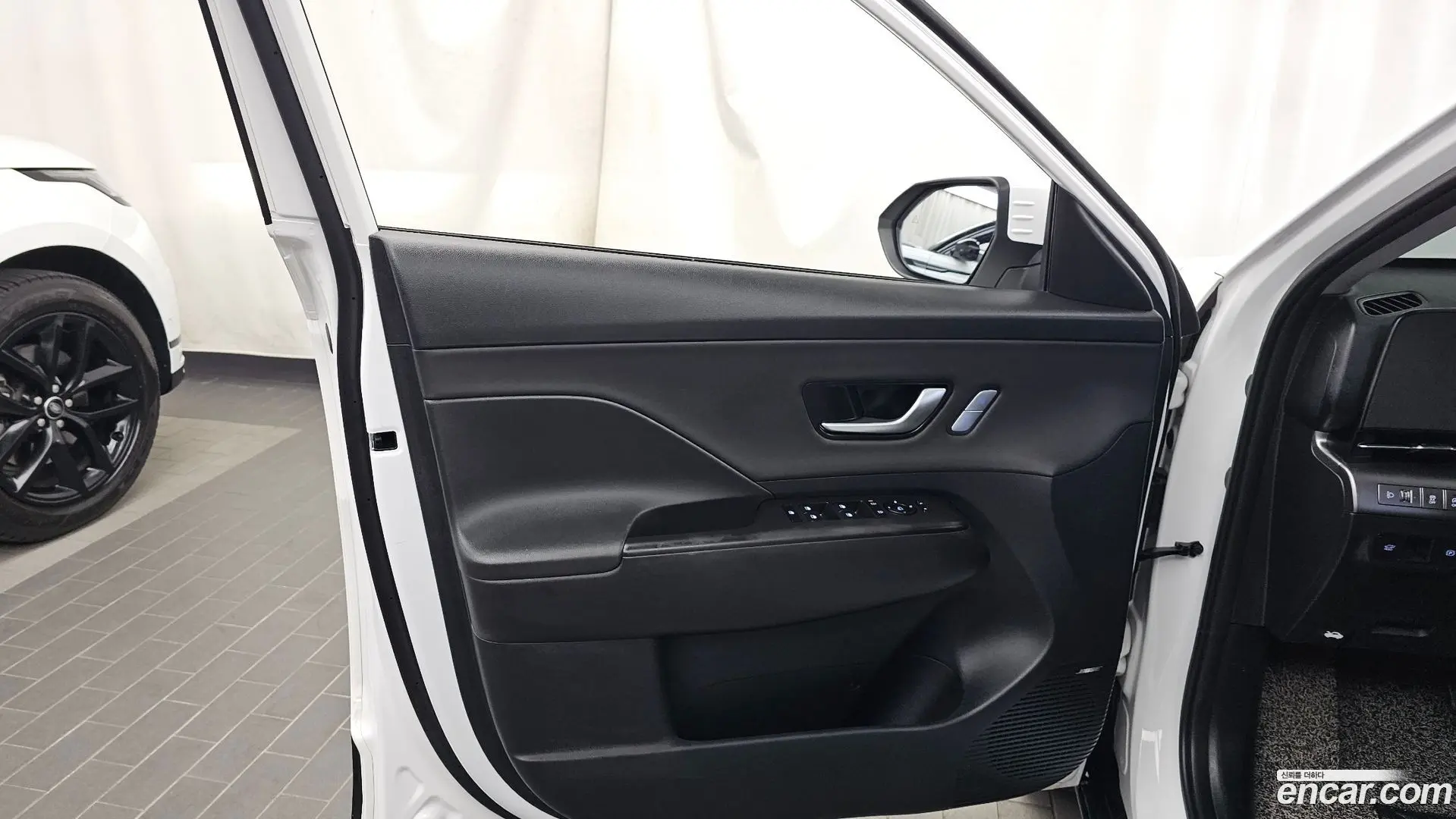 Hyundai Kona Gasoline 2.0 2WD