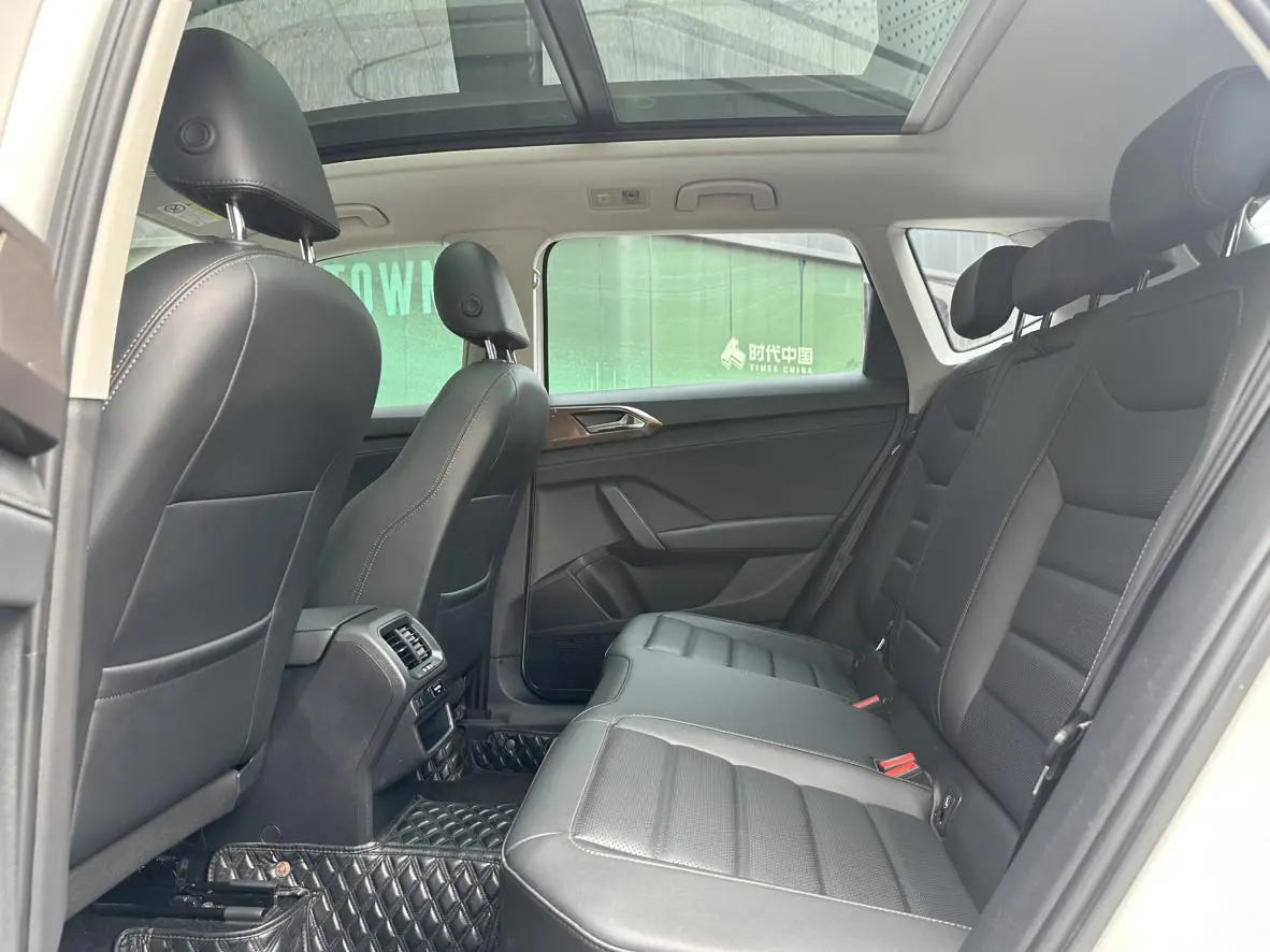 Volkswagen Tharu 2021 330TSI 4WD Luxury PLUS