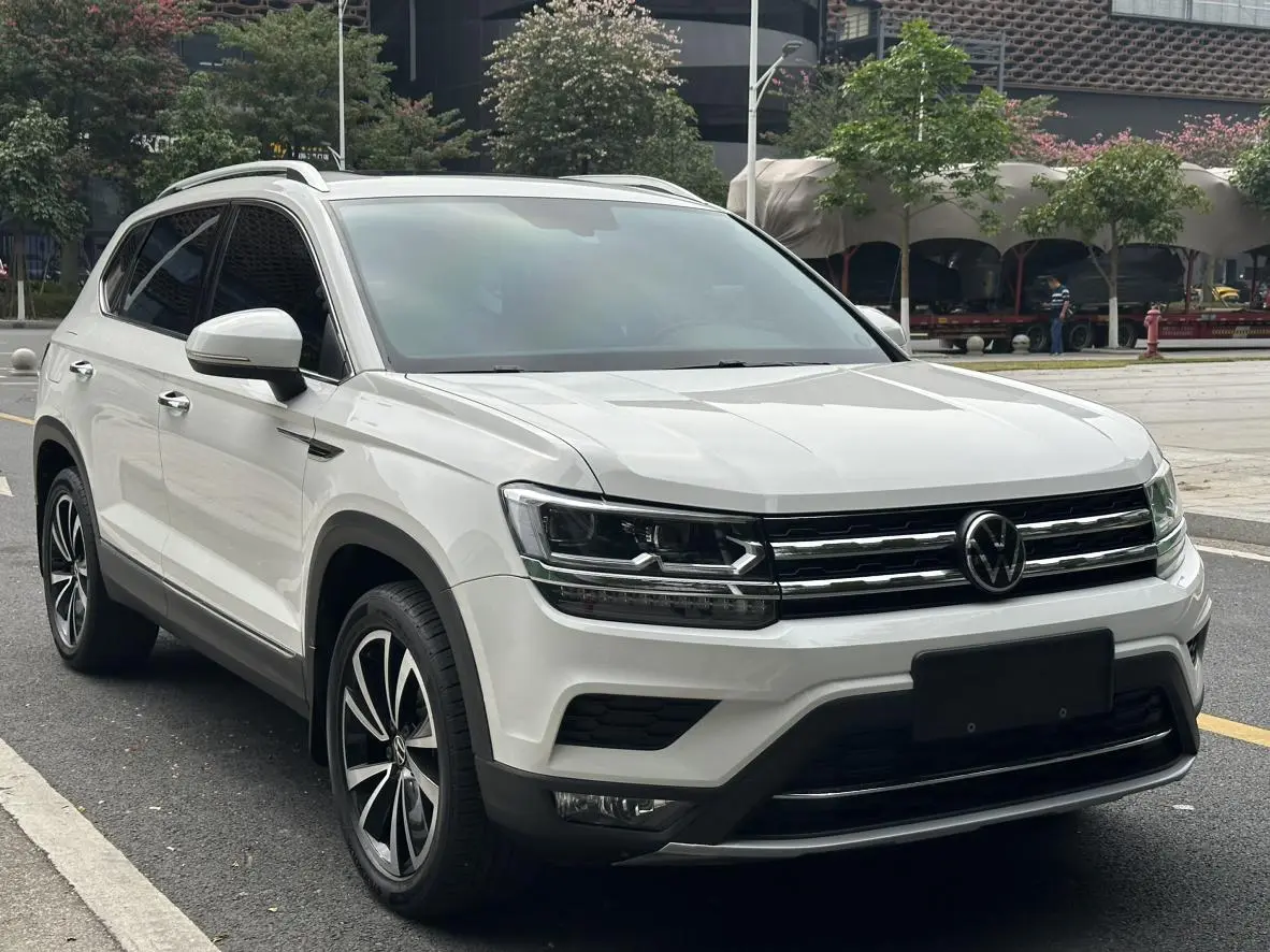 Volkswagen Tharu 2021 330TSI 4WD Luxury PLUS