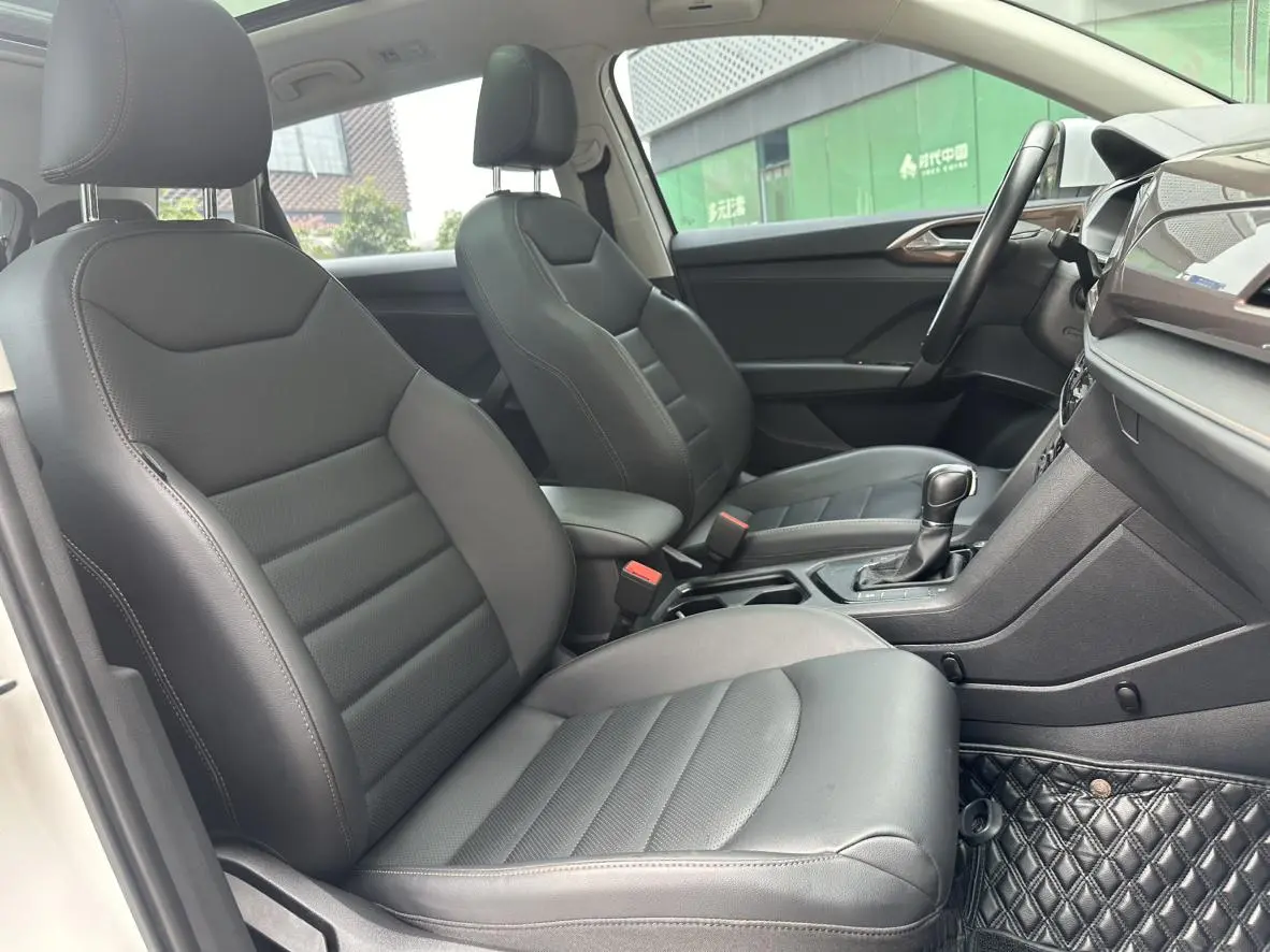 Volkswagen Tharu 2021 330TSI 4WD Luxury PLUS