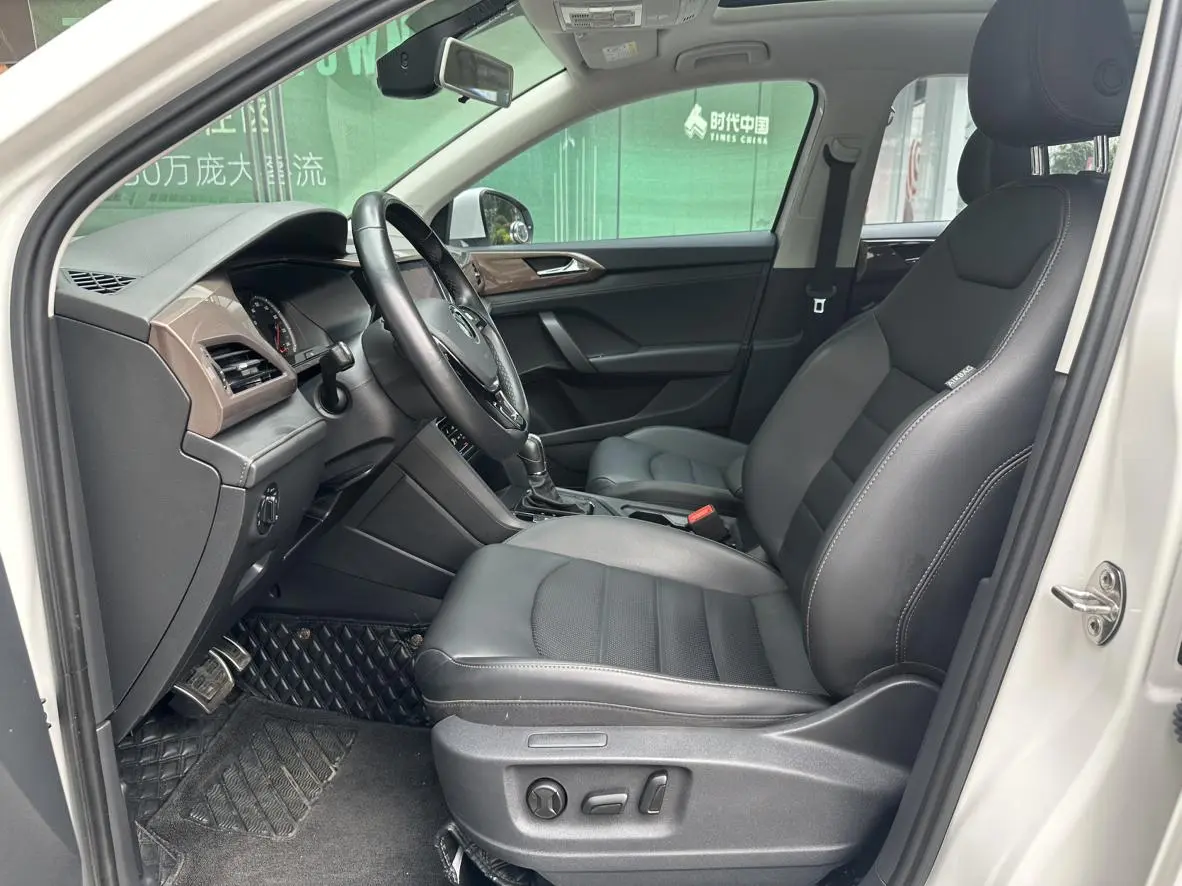 Volkswagen Tharu 2021 330TSI 4WD Luxury PLUS