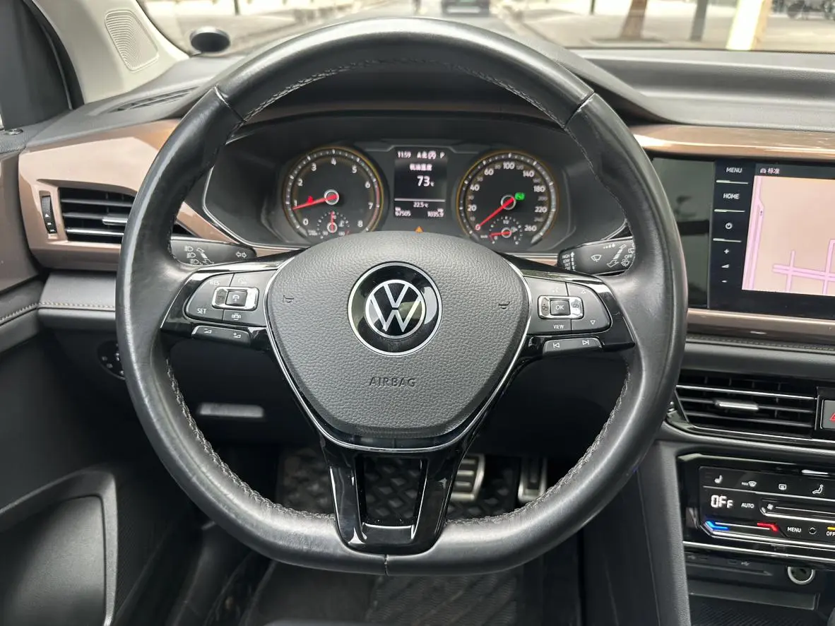 Volkswagen Tharu 2021 330TSI 4WD Luxury PLUS