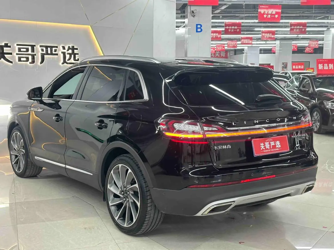 Lincoln Nautilus 2021 2.7T 4WD Premium Shine