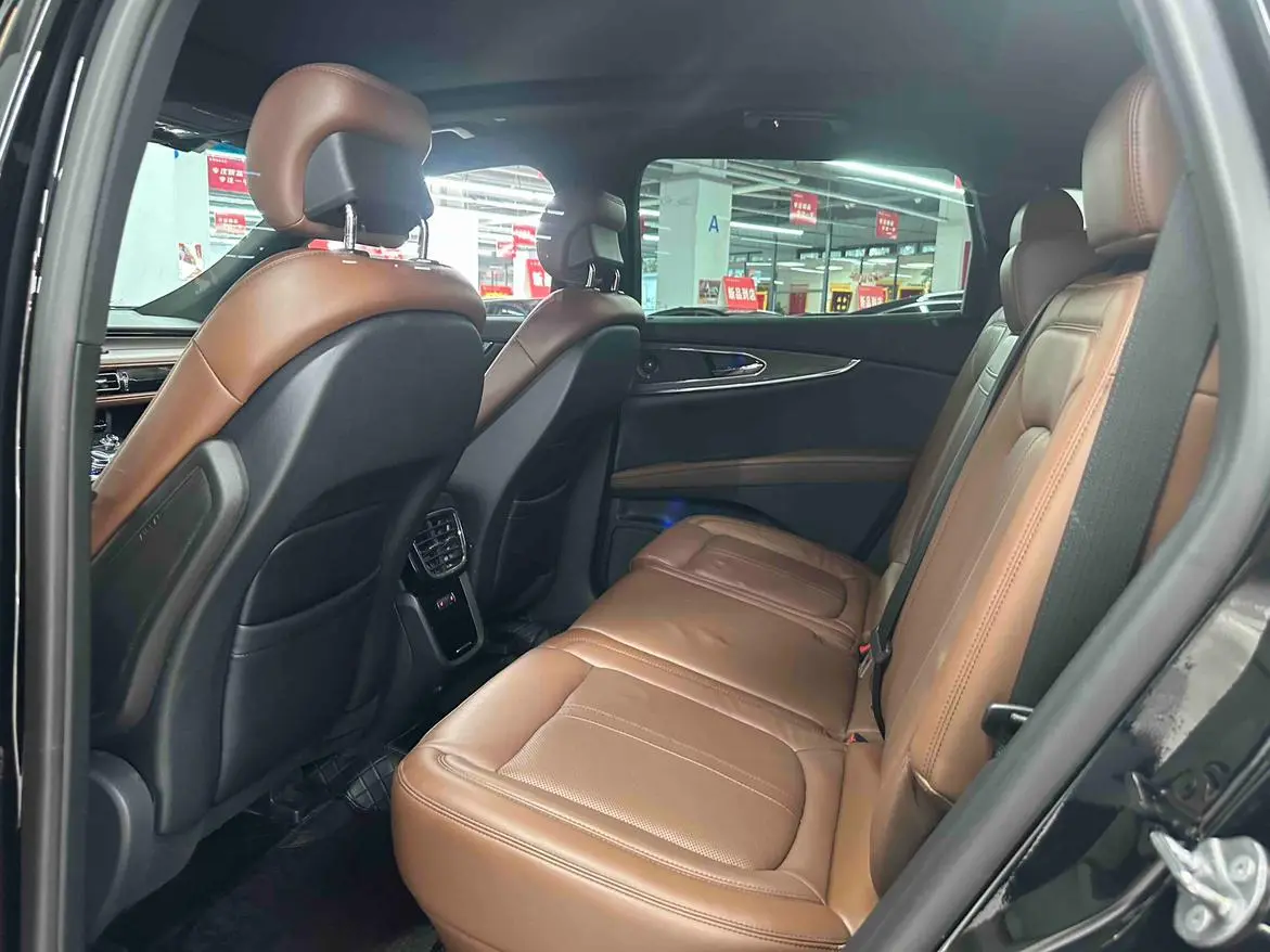 Lincoln Nautilus 2021 2.7T 4WD Premium Shine