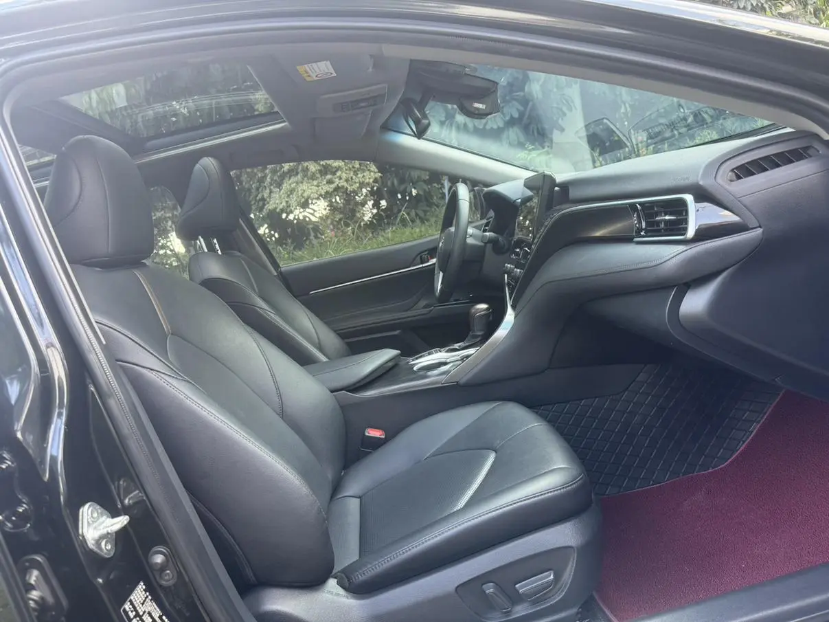 Toyota Camry 2023 2.5G Luxury