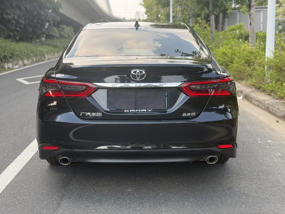 Toyota Camry 2023 2.5G Luxury