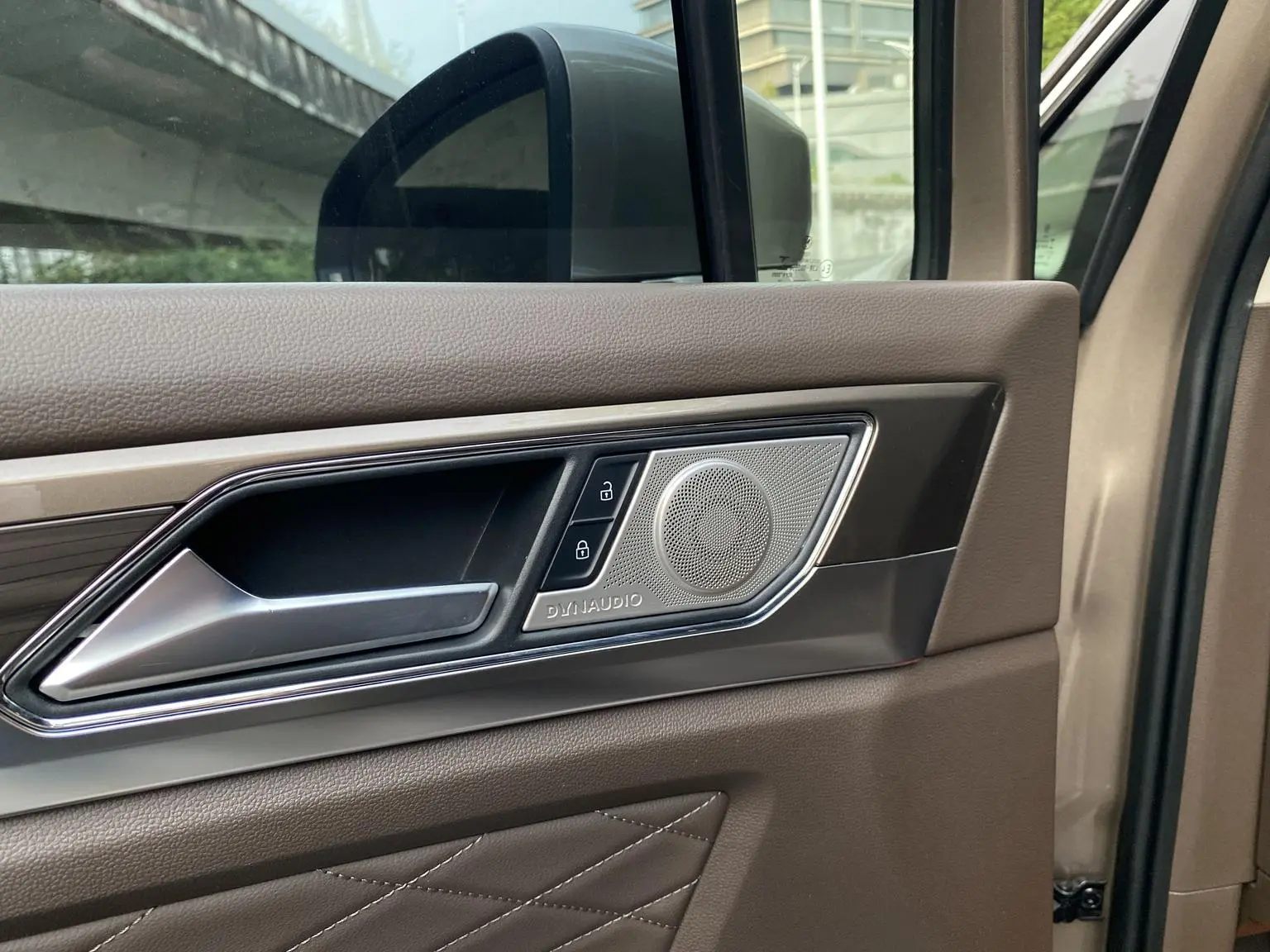 Volkswagen Viloran 2020 380TSI Flagship