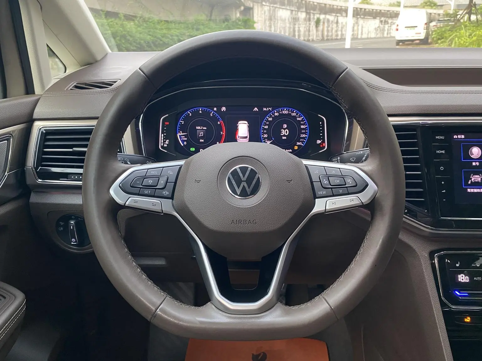 Volkswagen Viloran 2020 380TSI Flagship