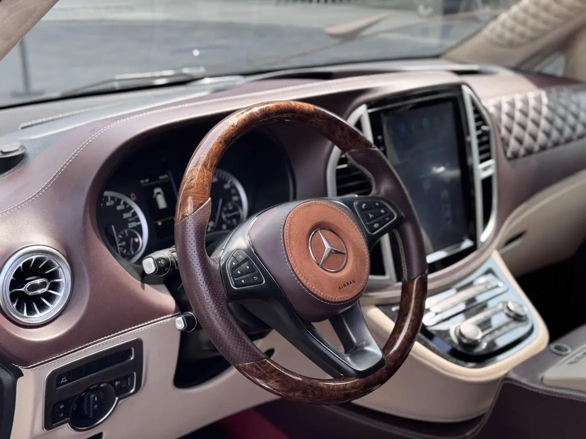 Mercedes-Benz 2020 2.0T Business 7 seat