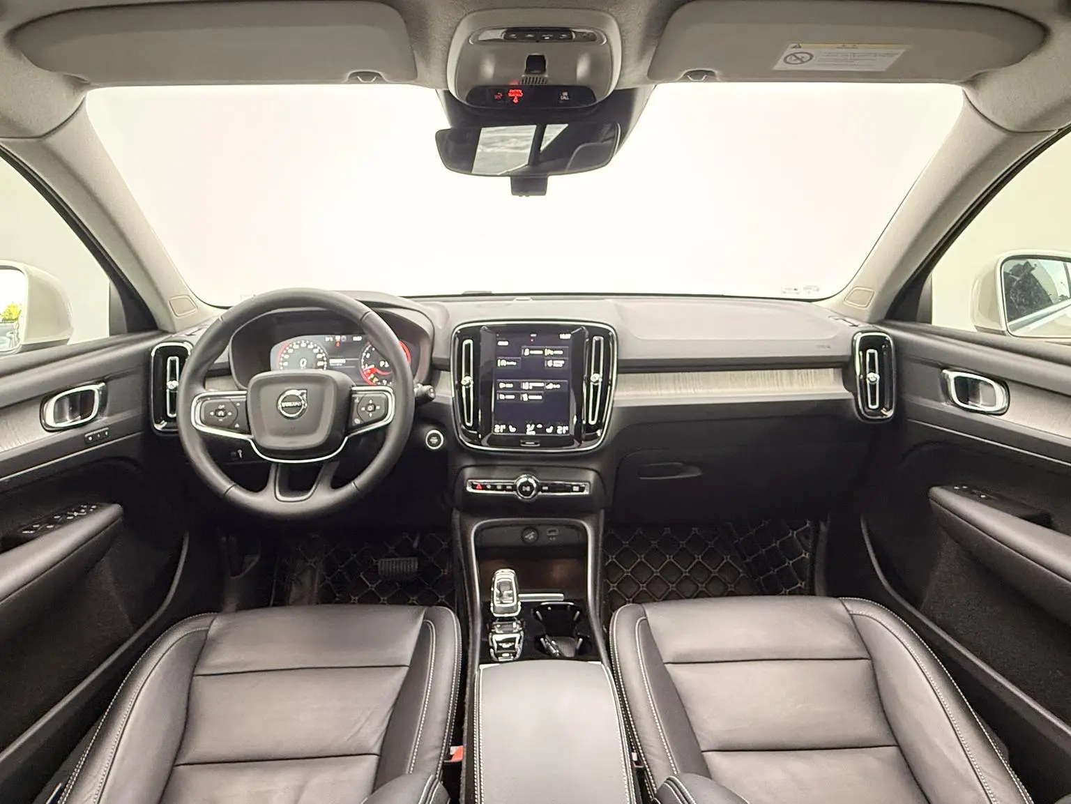 Volvo XC40 2021 T4 4WD Vision Luxury