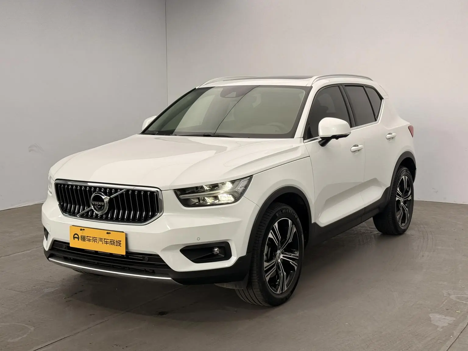 Volvo XC40 2021 T4 4WD Vision Luxury
