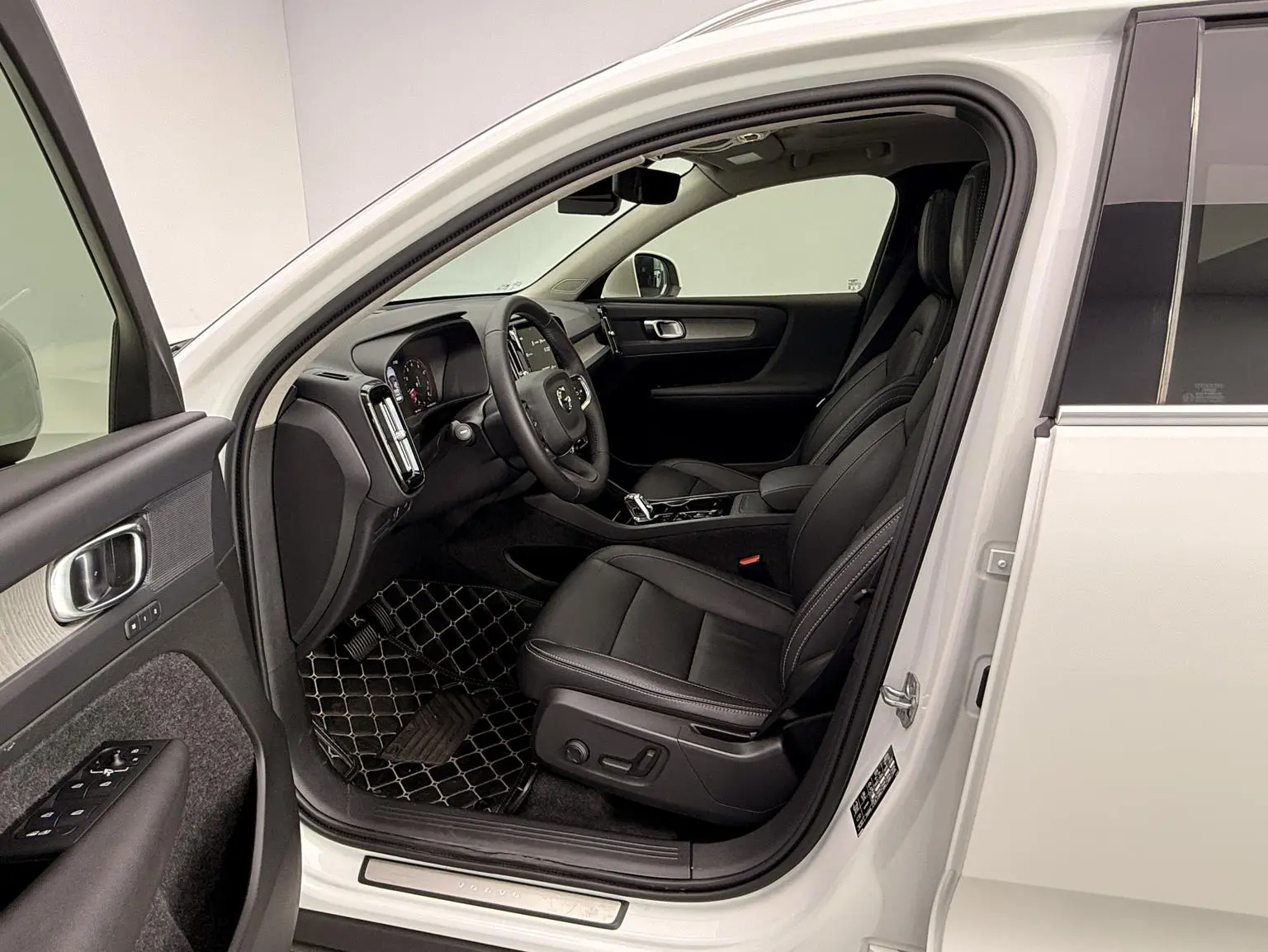 Volvo XC40 2021 T4 4WD Vision Luxury
