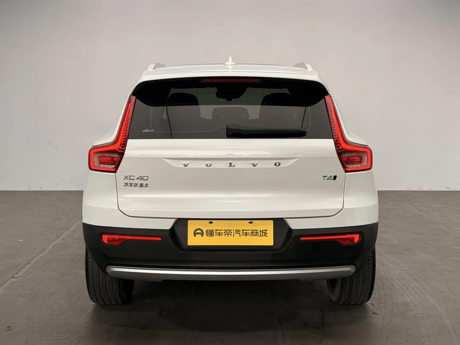 Volvo XC40 2021 T4 4WD Vision Luxury