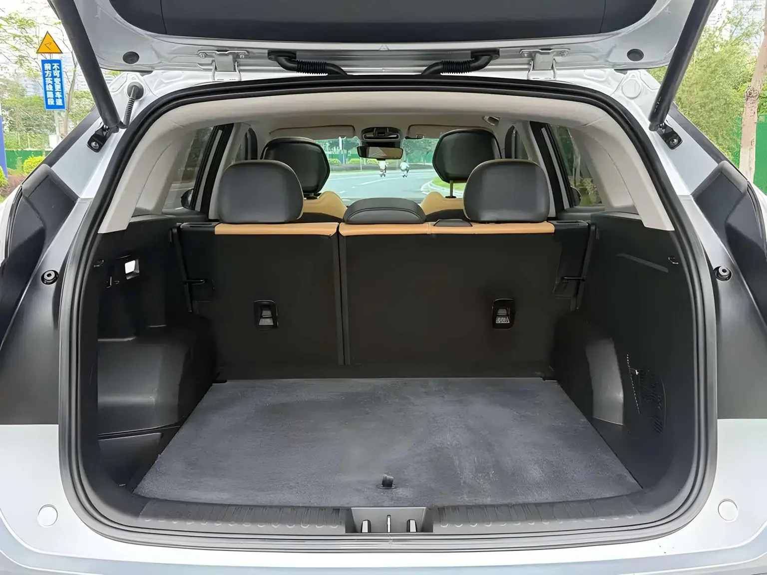 Geely Boyue L 2023 1.5TD DCT Premium