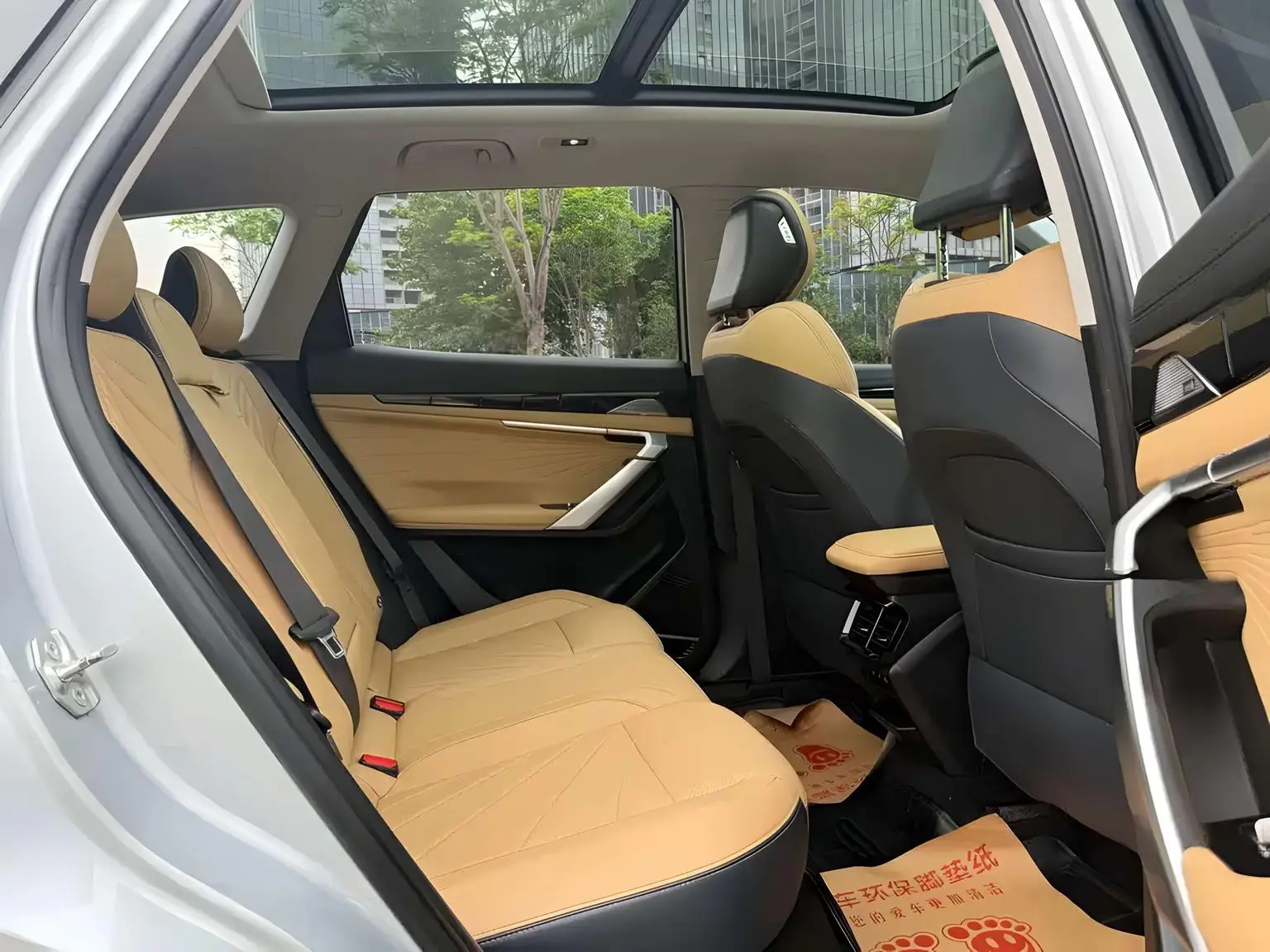 Geely Boyue L 2023 1.5TD DCT Premium
