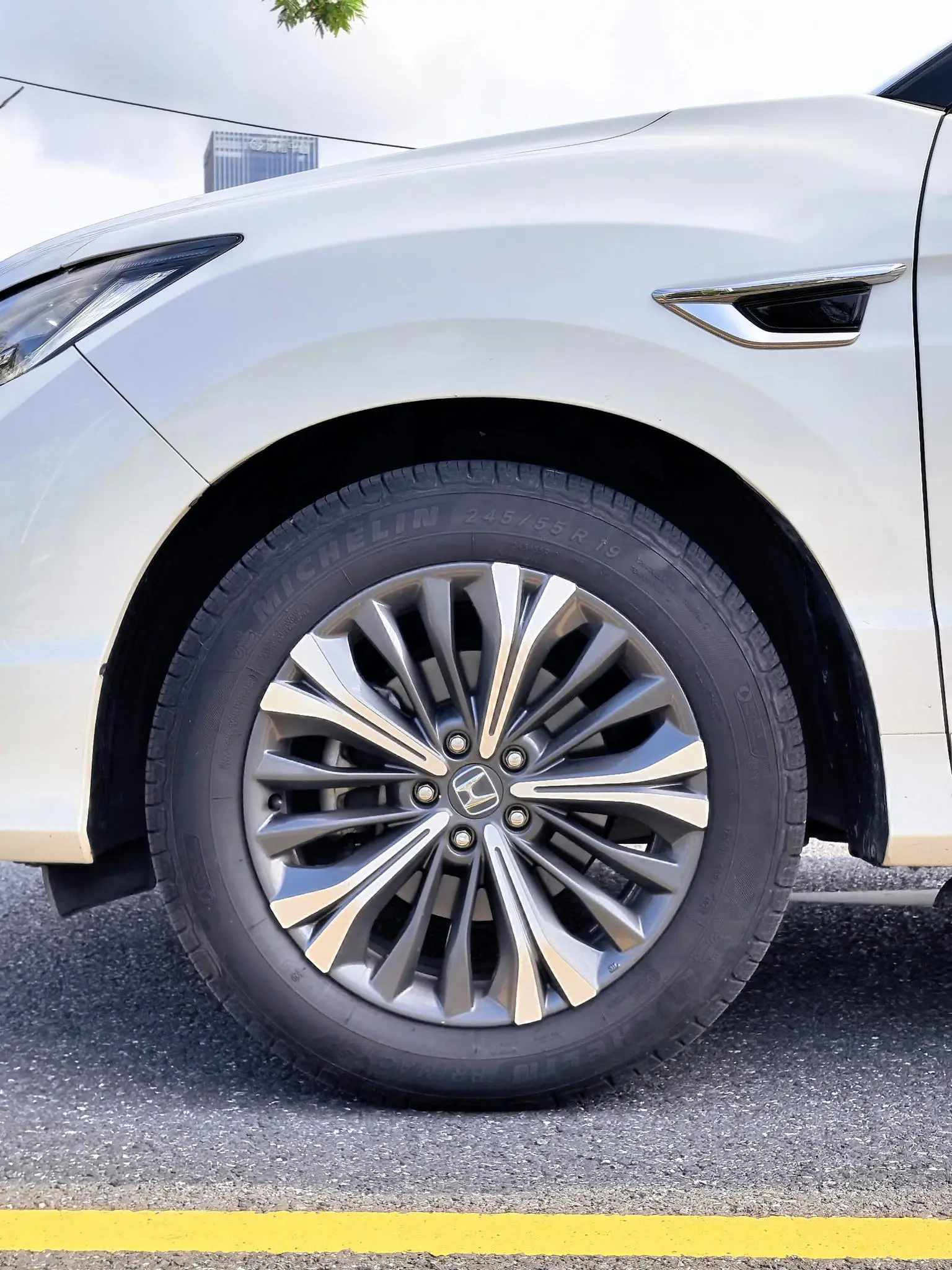 Honda UR-V 2020 370TURBO 4WD Premium Shine