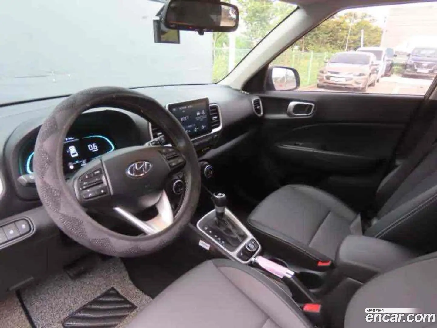 Hyundai Venue 1.6 Smart