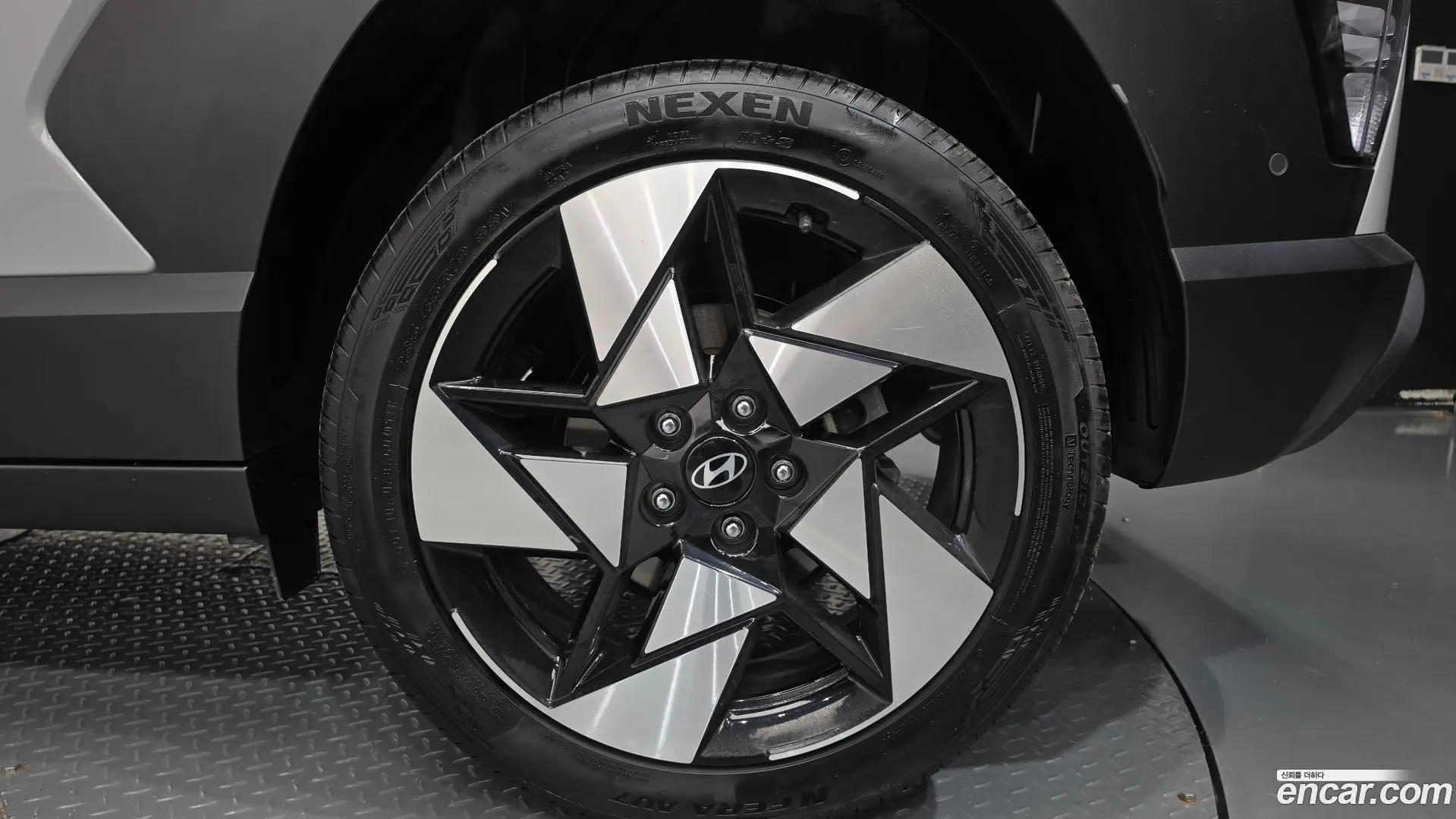 Hyundai Kona Gasoline 1.6 Turbo 2WD 2023