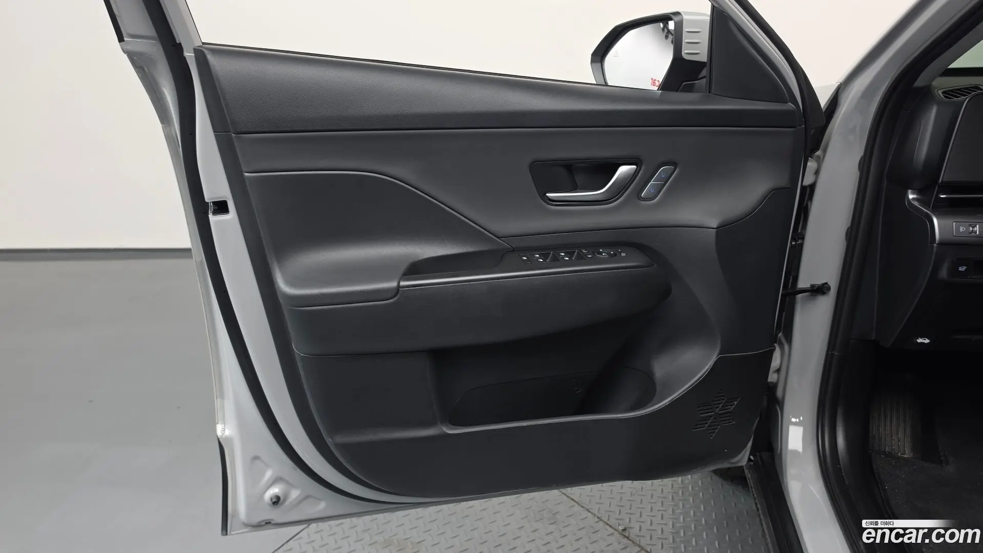 Hyundai Kona Gasoline 1.6 Turbo 2WD 2023