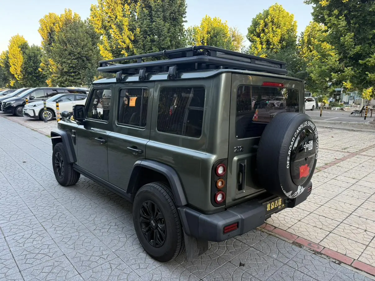 212 T01 2024 2.0T