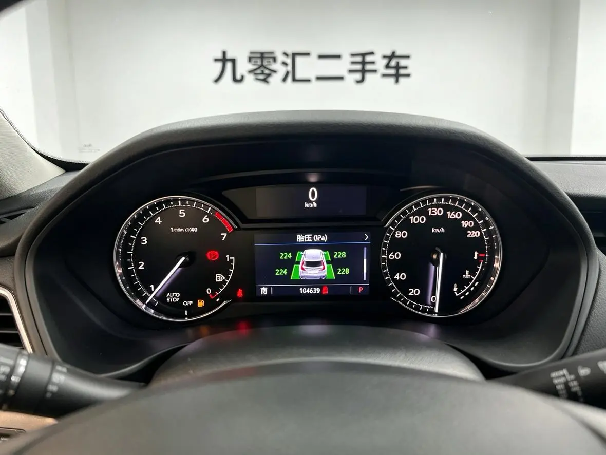 Cadillac XT4 2020 Facelift 28T 2WD Tech