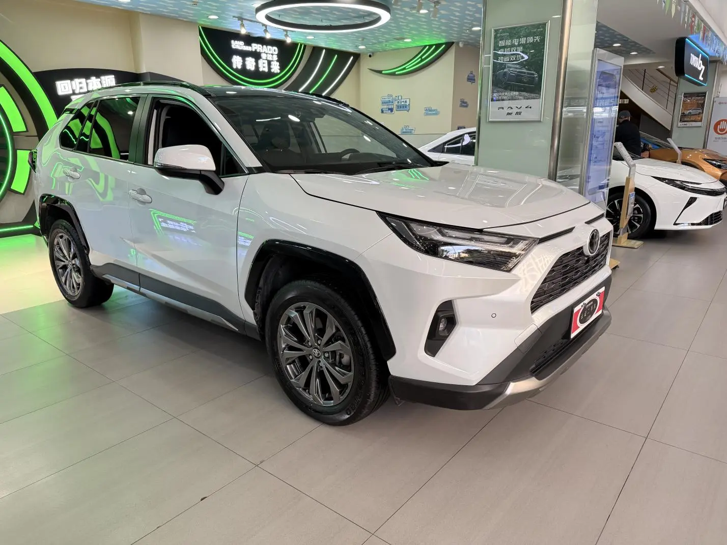 Toyota RAV4 RAV4 2024 2.0L CVT 2WD PLUS