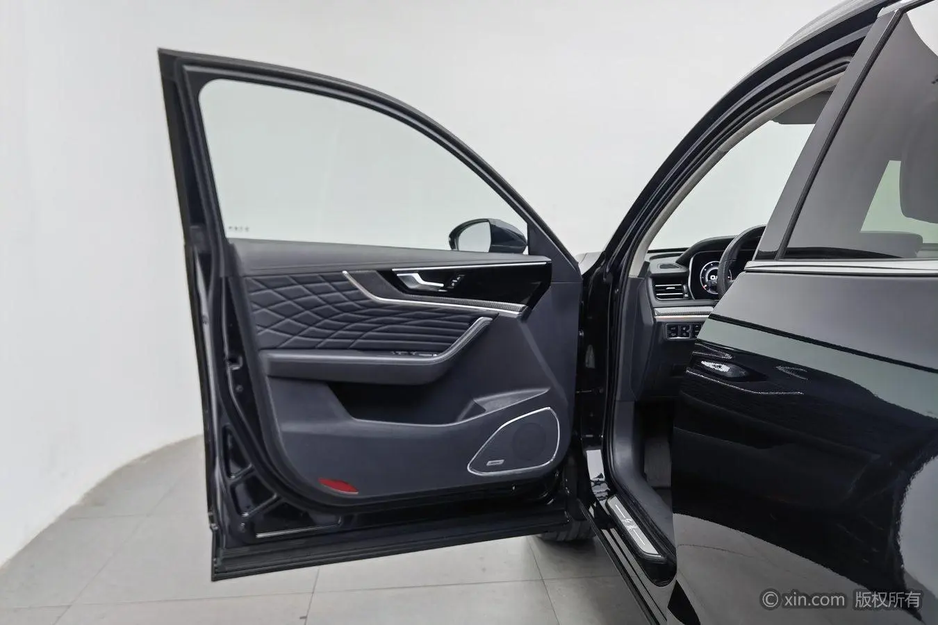 Hongqi HS5 2022 2.0T Smart Connected 4WD