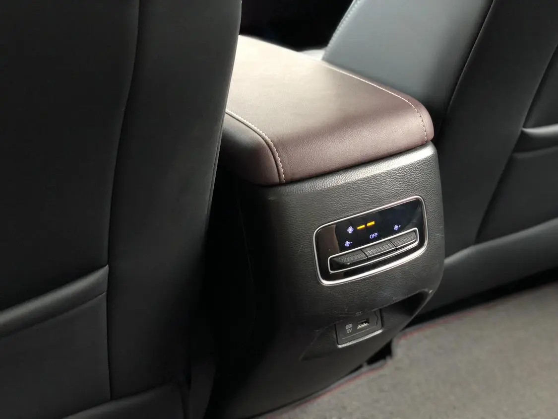 GAC Trumpchi Trumpchi M6 2023 PRO 270T WDCT Elite