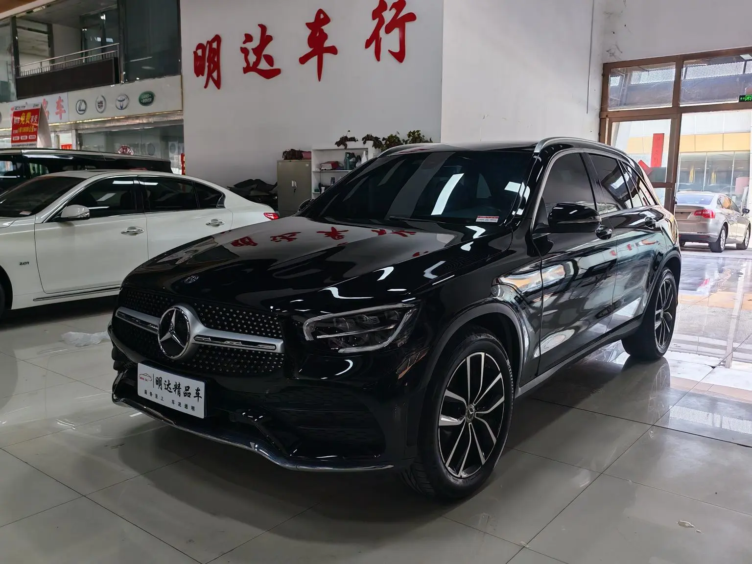 Mercedes-Benz GLC 2020 Facelift GLC 260 L 4MATIC Luxury