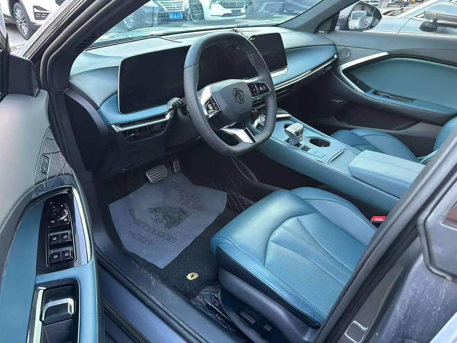 MG MG7 2023 1.5T DCT Luxury