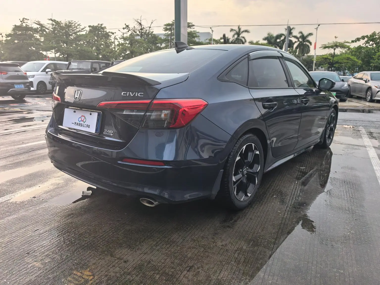 Honda Civic 2022 240TURBO CVT Dynamic Dynamic C