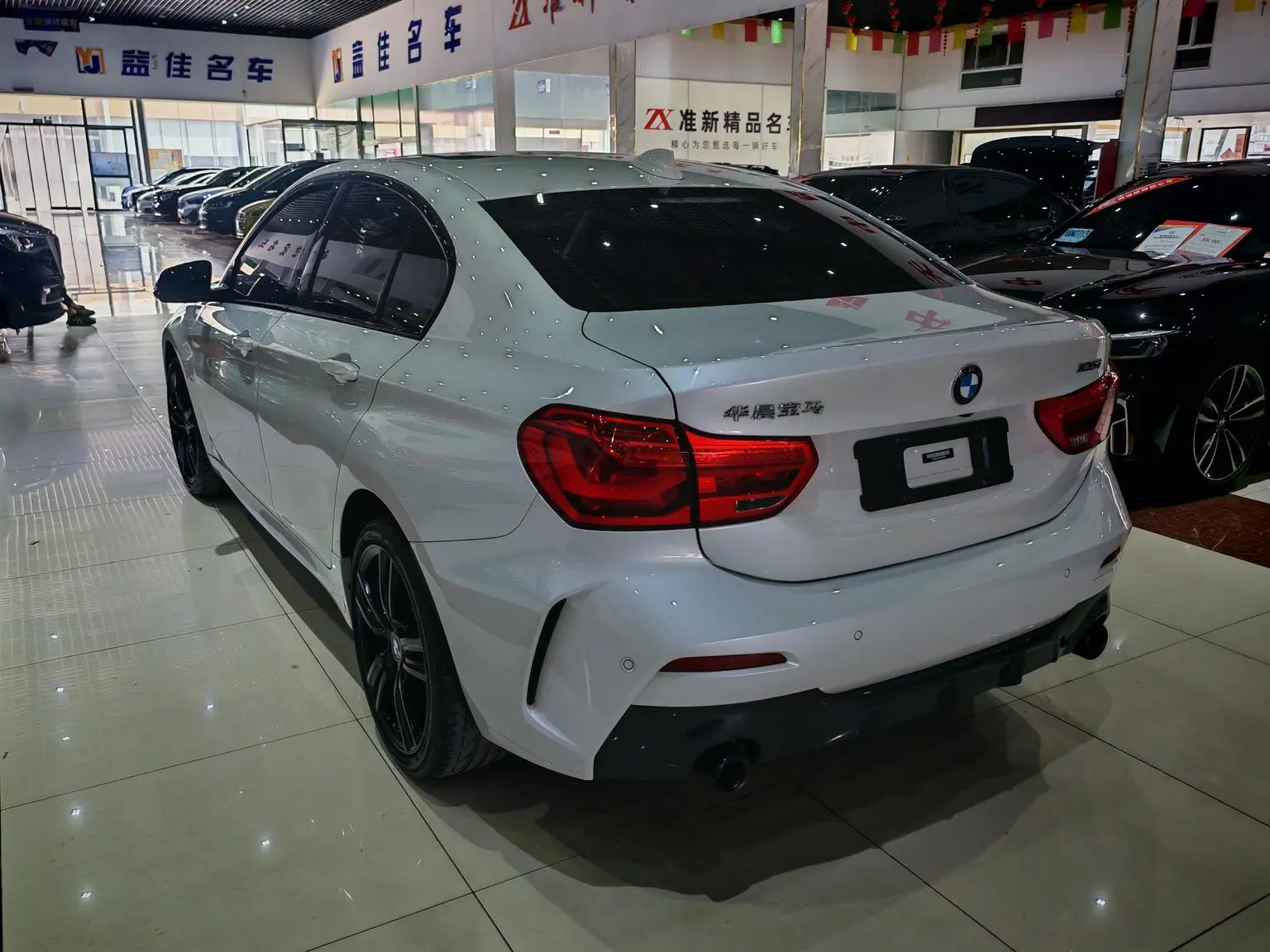 BMW 1 Series 2023 125i M Sport Shadow Night